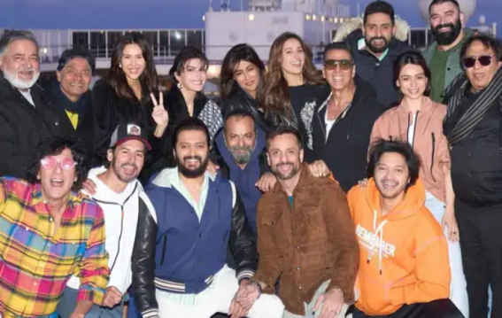 Housefull 5 Promotion: Akshay Kumar Calms a Thrilling Pune Audience